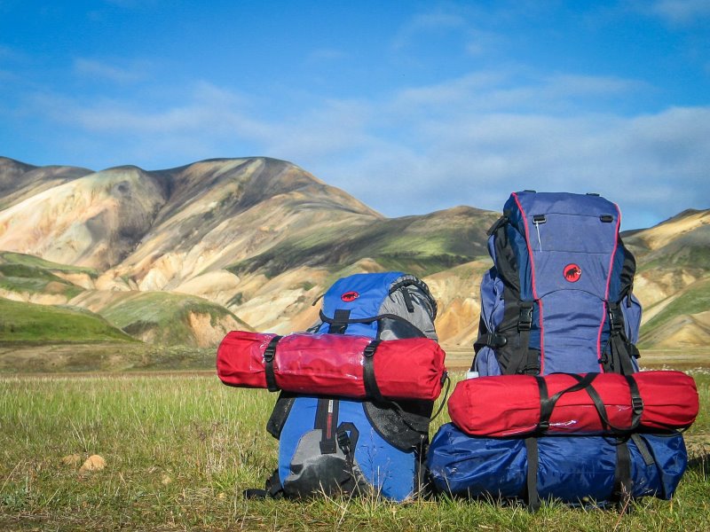 Fertig gepackte Mountainbike-Rucksäcke von Mammut 